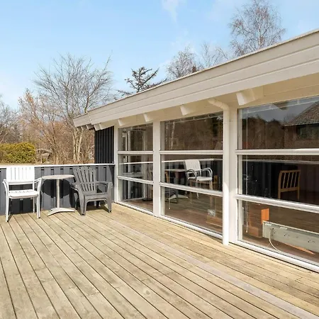 Nice Home In Grenaa With Kitchen Σπίτι διακοπών