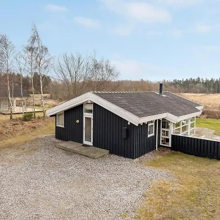 Nice Home In Grenaa With Kitchen * Grenå